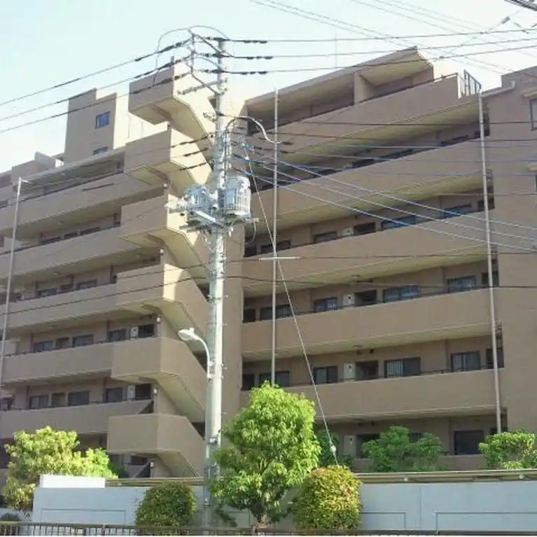 コスモザパークス浦和