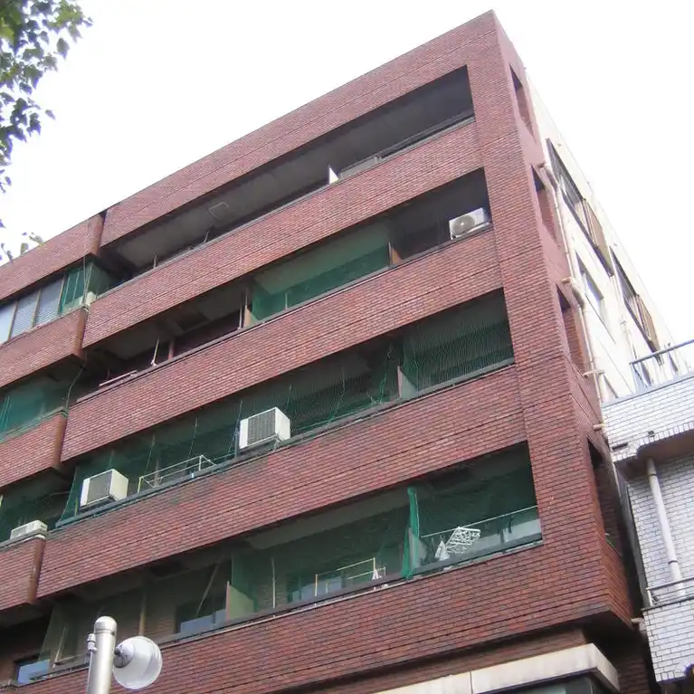 ストーク田名瀬ビル 外観