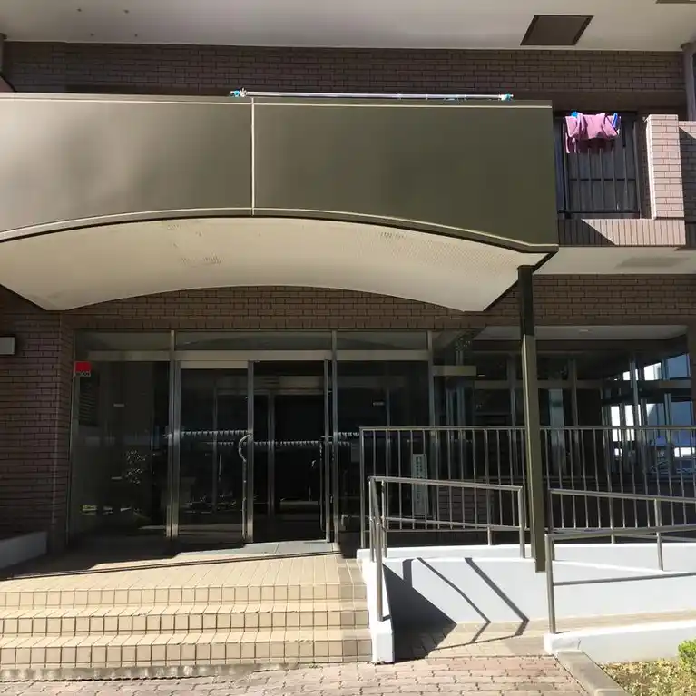 ライオンズガーデン花崎J棟