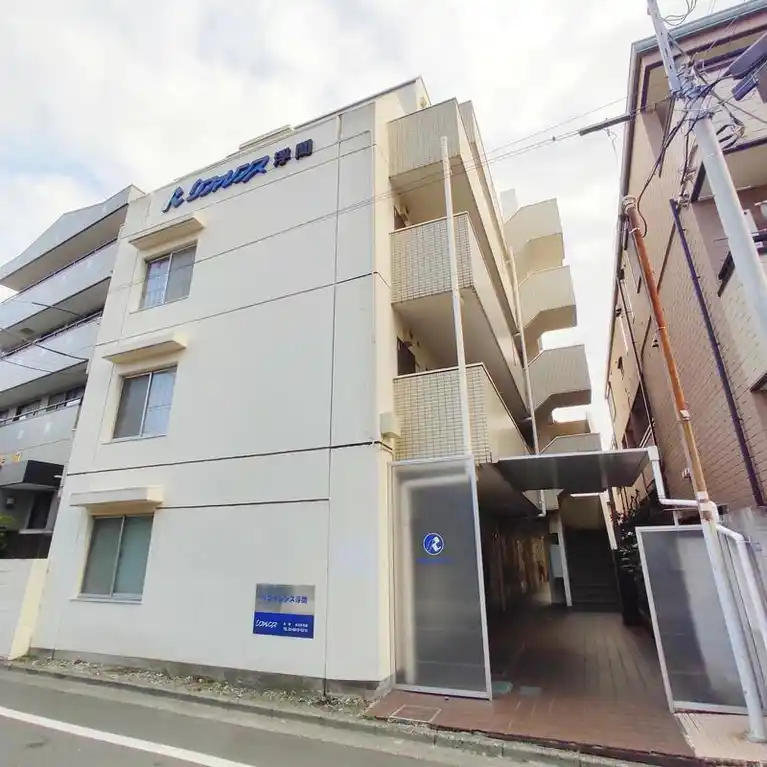 リファレンス浮間 外観