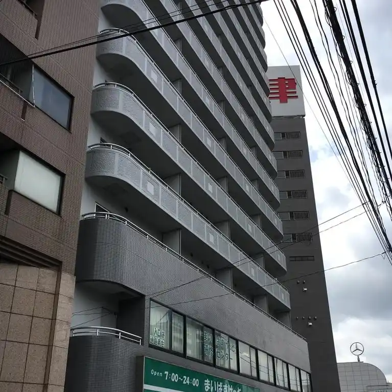 パインコート梅屋敷