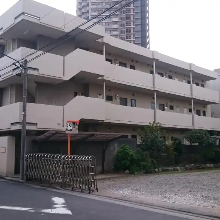 ブルジョン5 外観