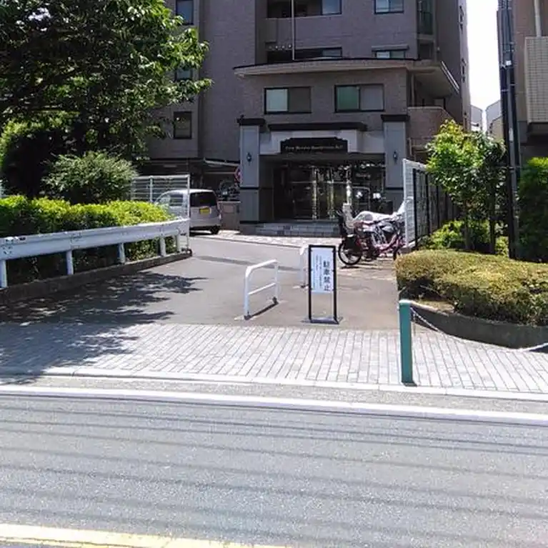 ライオンズマンション東林間第3 外観