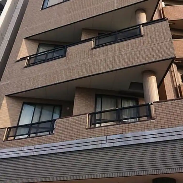 引地ビル 外観