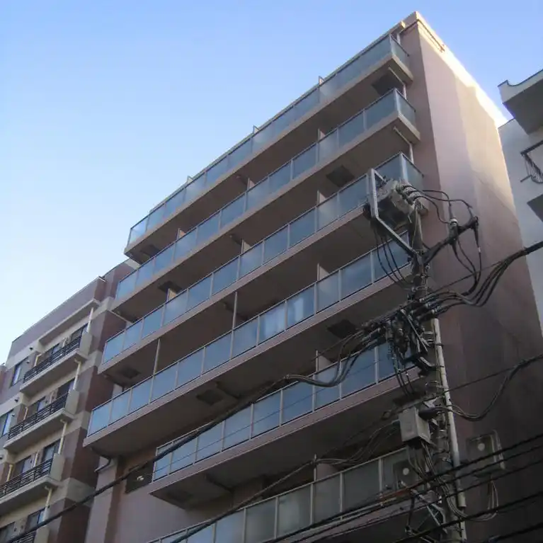 ドゥーエ横濱台町 外観