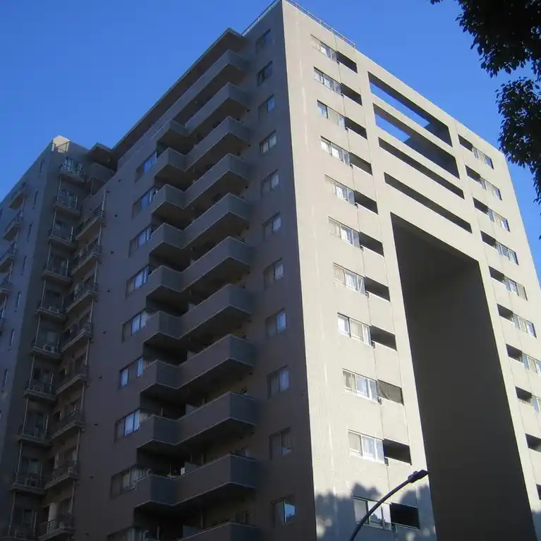 横浜公園通り弐番館