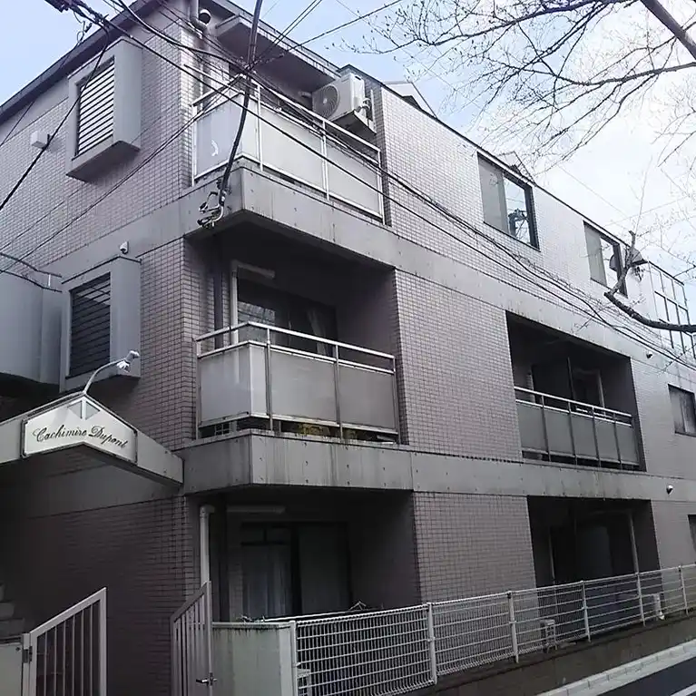 カシミールデュポン 外観