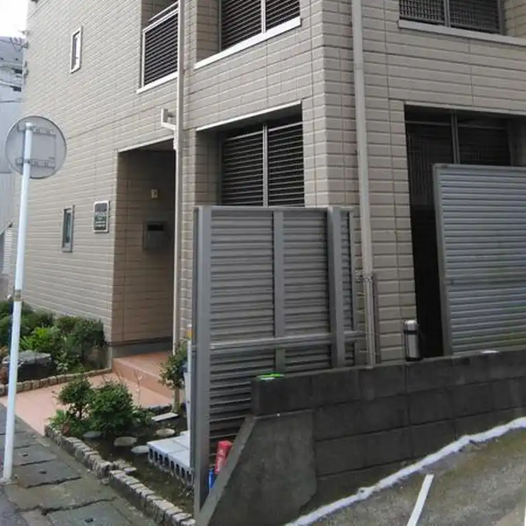 クリフトンヒルズ 外観