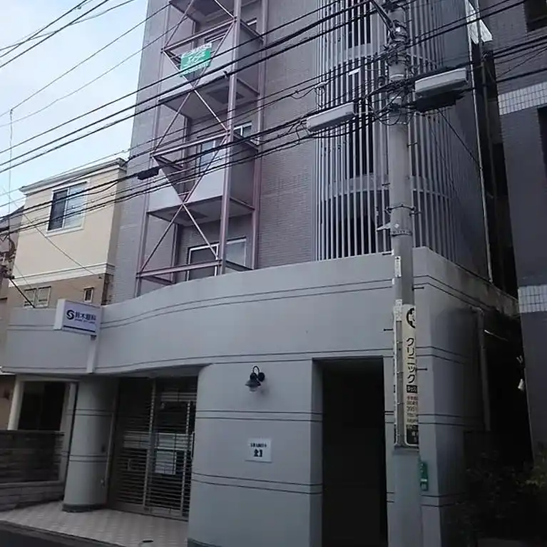 アマデウス21 外観