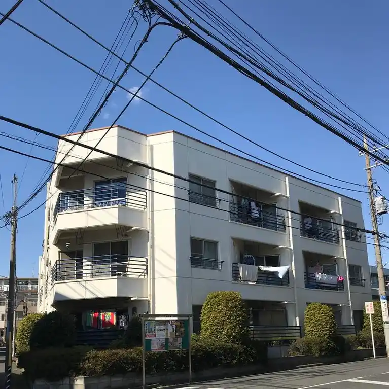 カサデ・トリアンクロ 外観