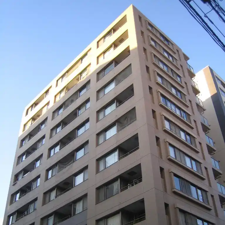 プラハ東京八丁堀 外観