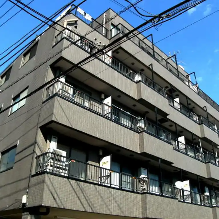 アーバンスクエア