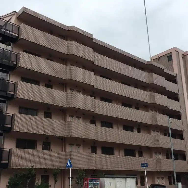 ニュー松戸コーポE棟 外観