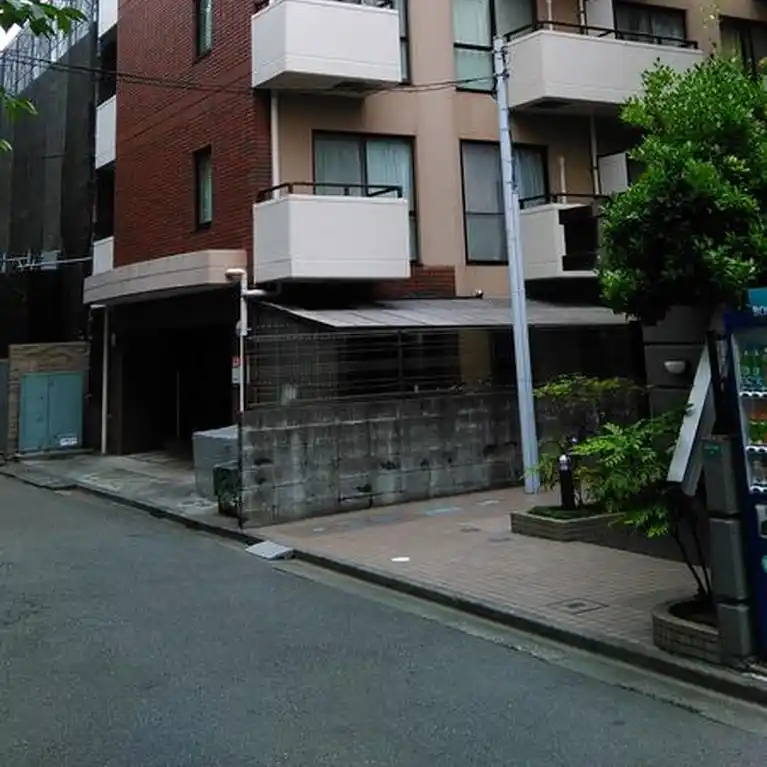 ドムス・セラシィ 外観