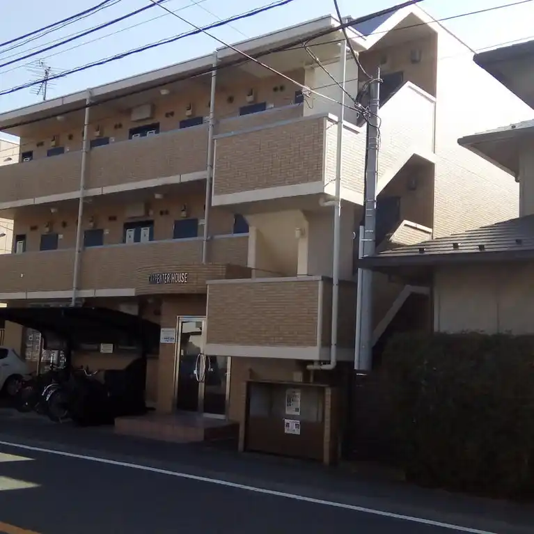 カーペンターハウス