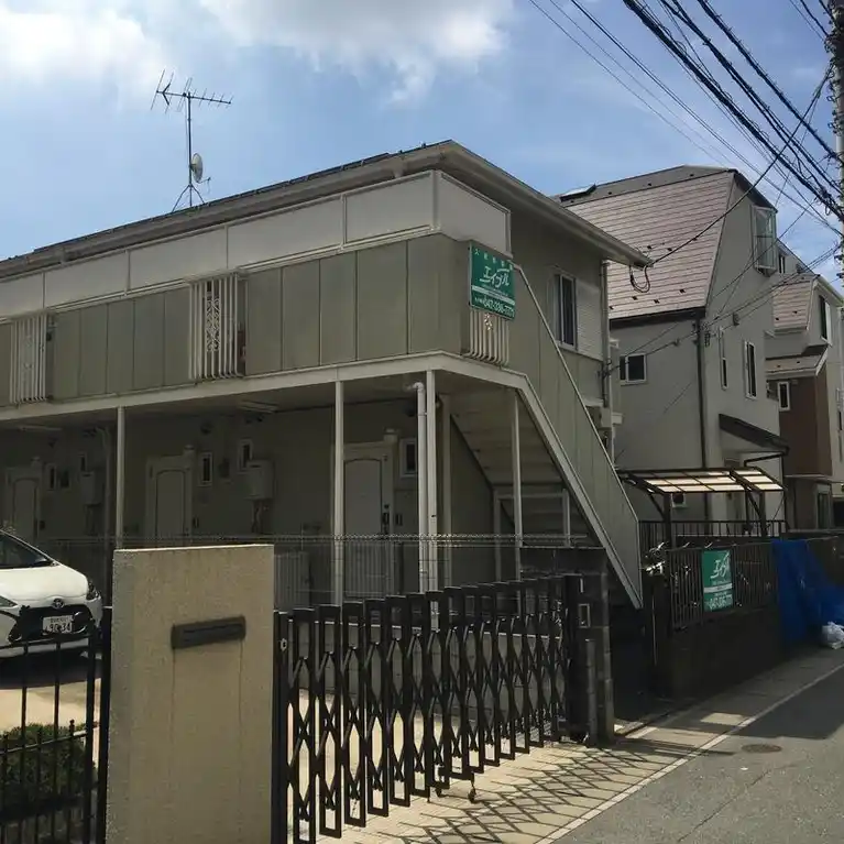 AMOUR南八幡 外観