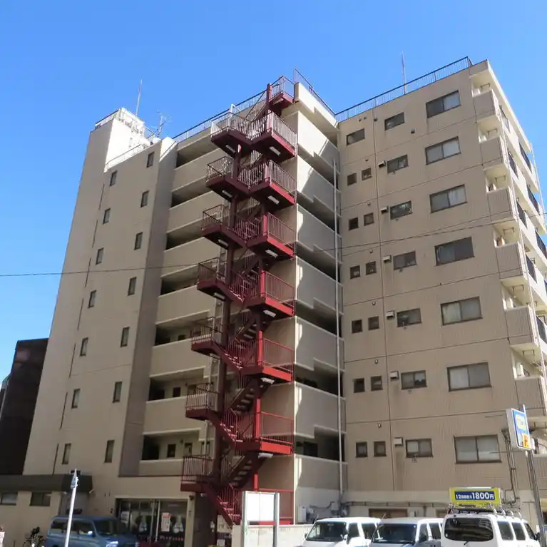 グランエスポアール 外観