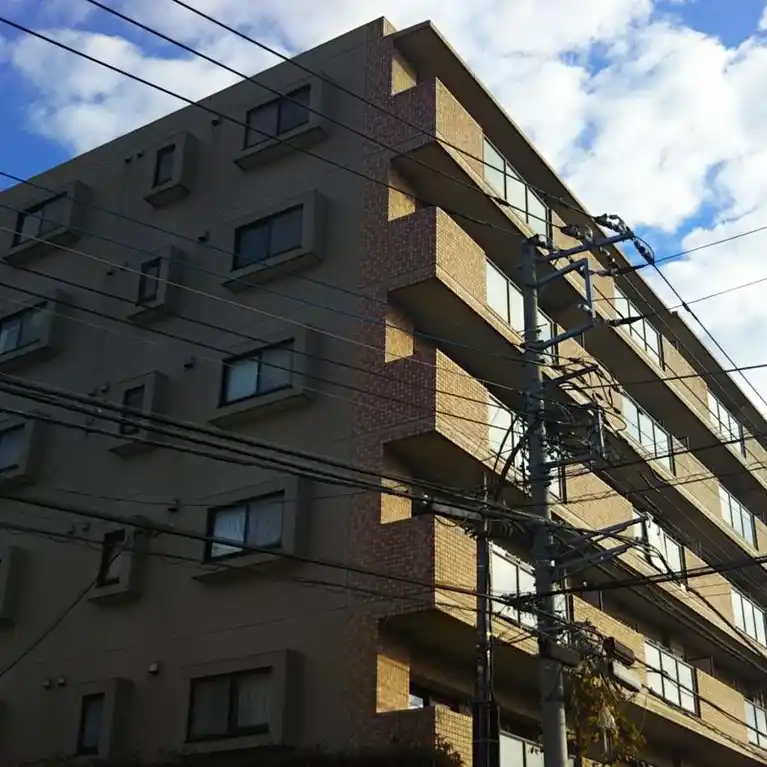 ラ・カージュ横濱