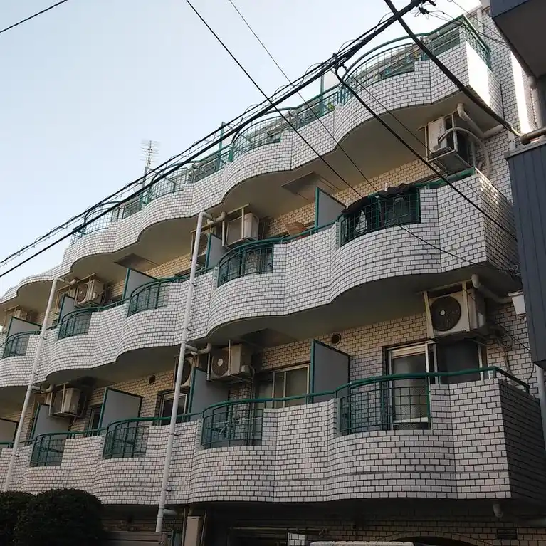 ハイタウン大倉山NO.1