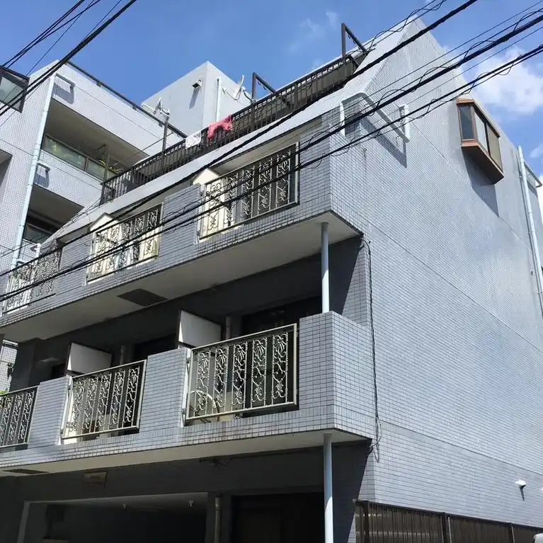 プエンテアルト 外観