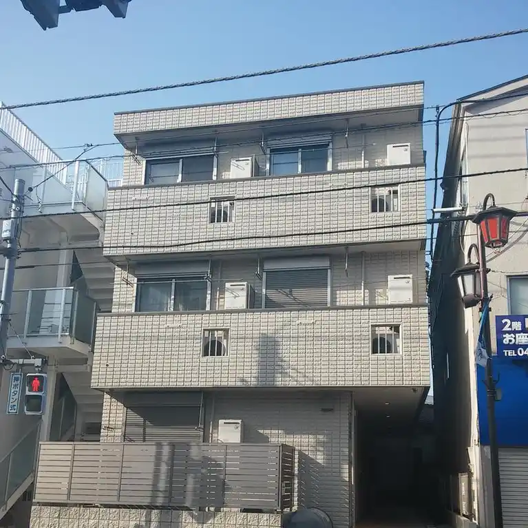 リ・ブラン国立 外観