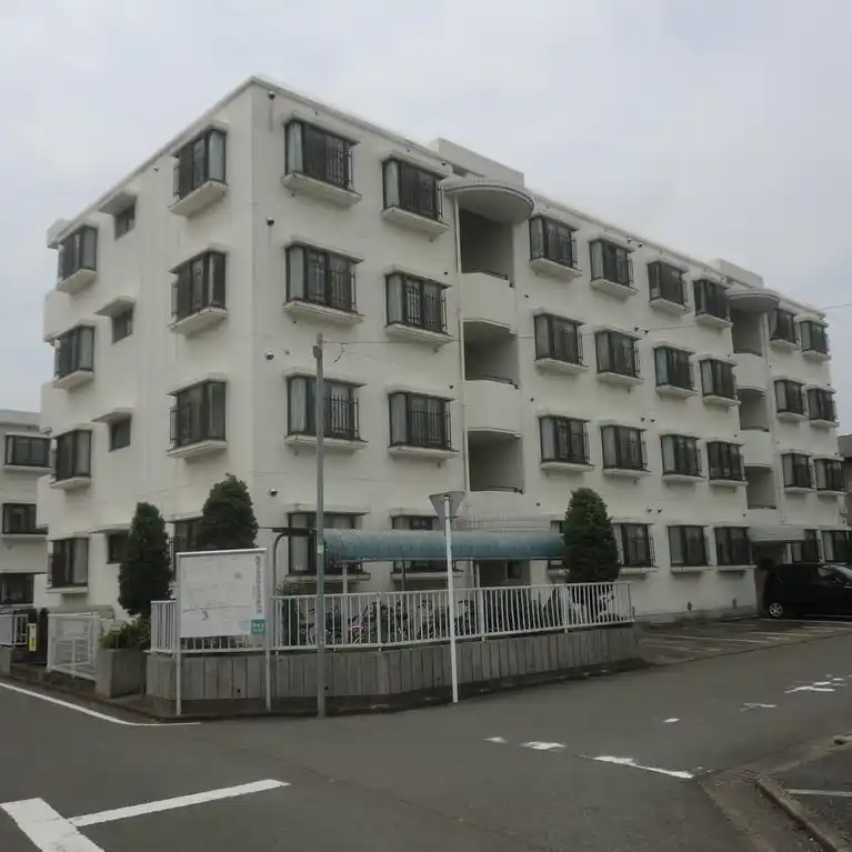 ヴィラハイツ湘南 外観
