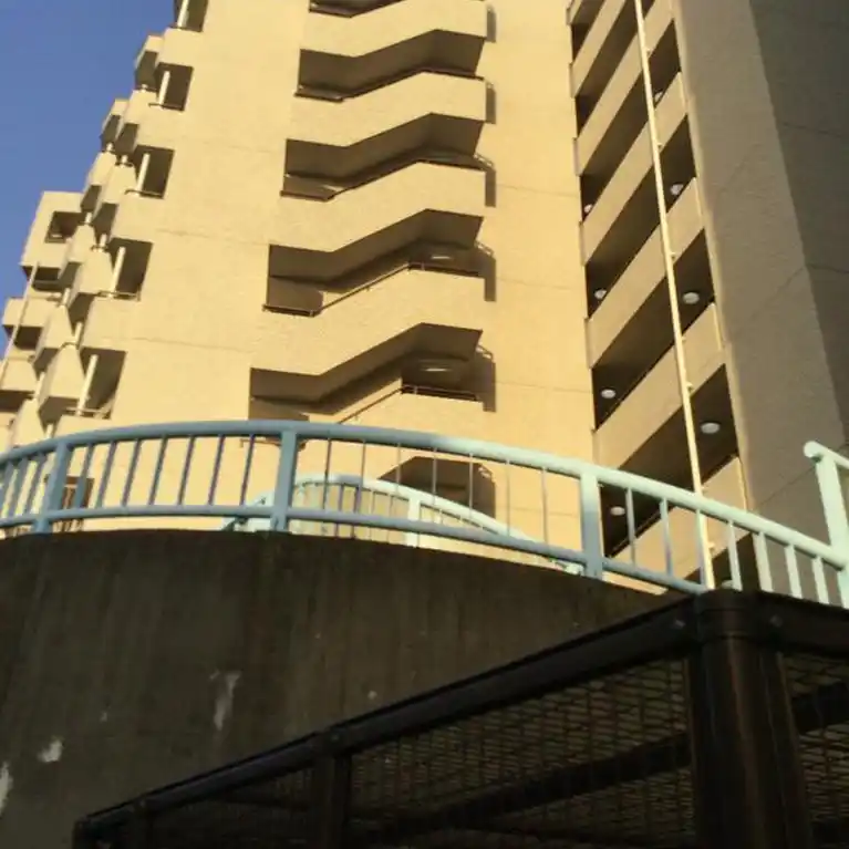 エヴェナール二子新地 外観