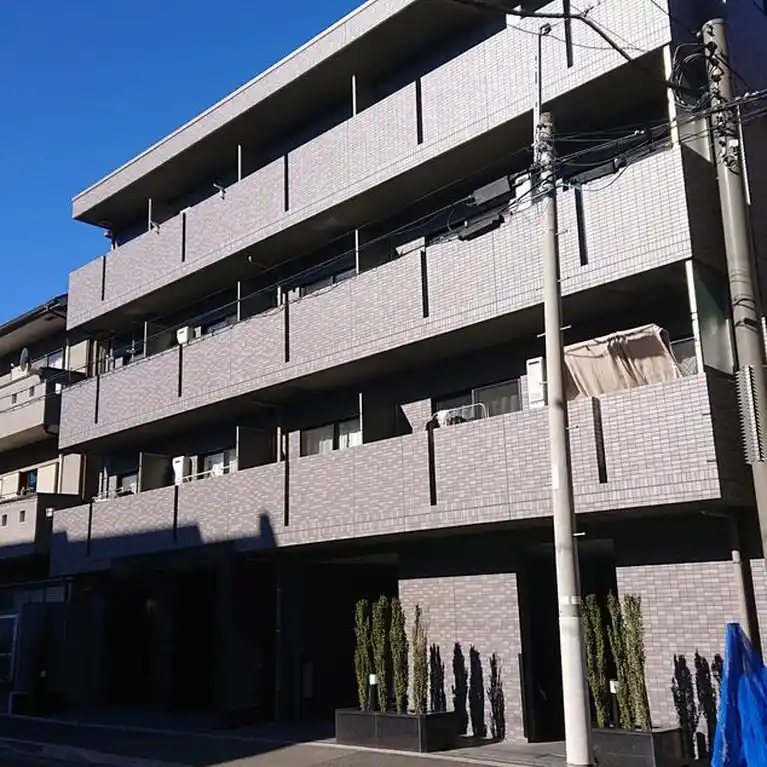 ルーブル都立家政六番館 外観