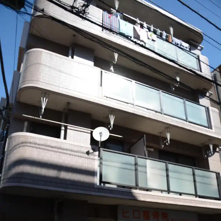 ステジ・ワイズ 外観