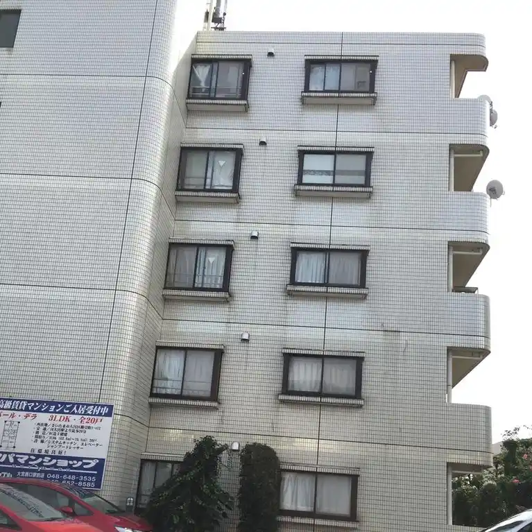 パールデラ 外観