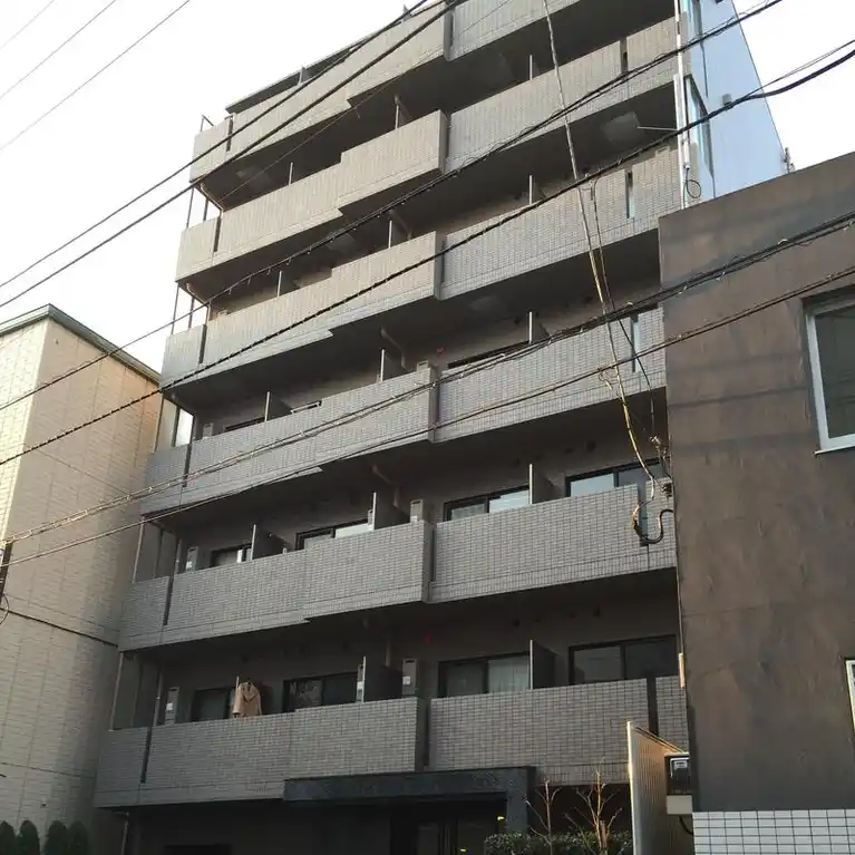 ルーブル早稲田伍番館