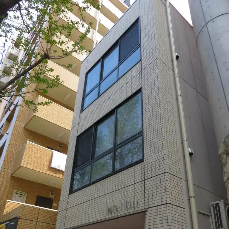 ヴァンヴェール岡埜 外観