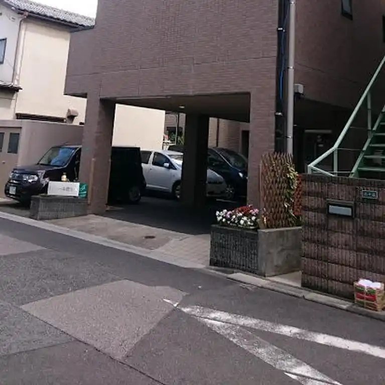 リヴェール西青木 外観