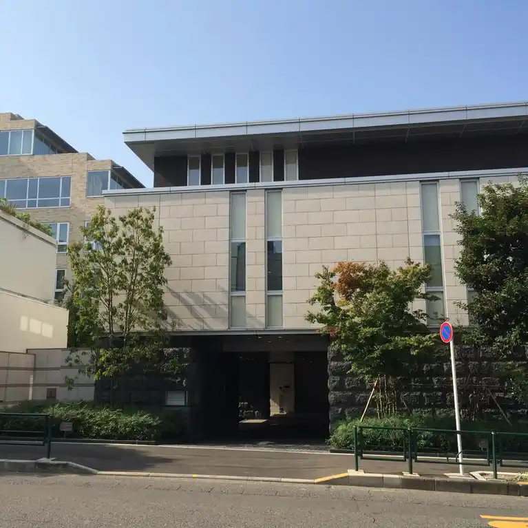 プレミスト南青山