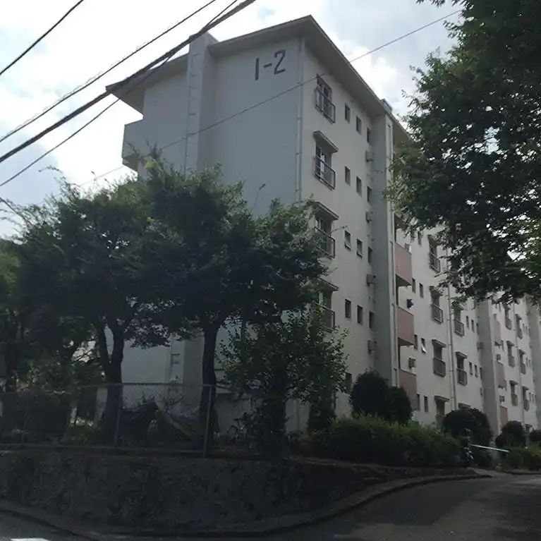 西三田団地1-2号棟 外観