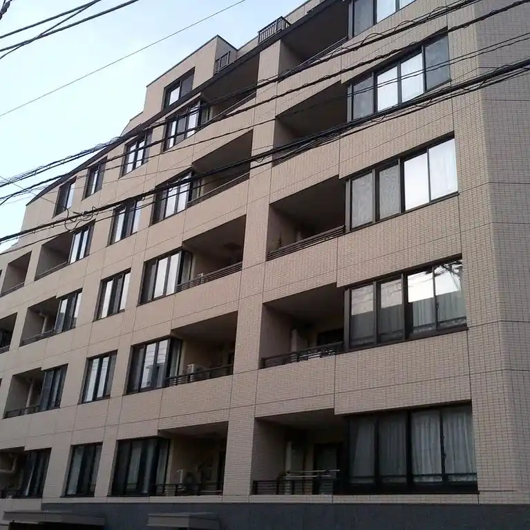 ジオ四谷坂町