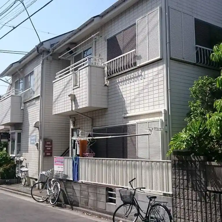 パールハイツ 外観