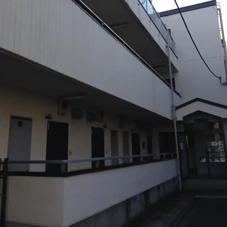 アインハイツ 外観