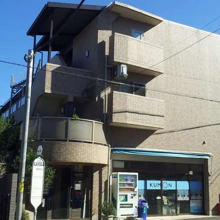 キャスル泉塚 外観