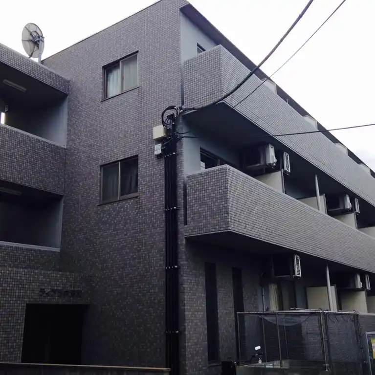 ティアラ中浦和 外観