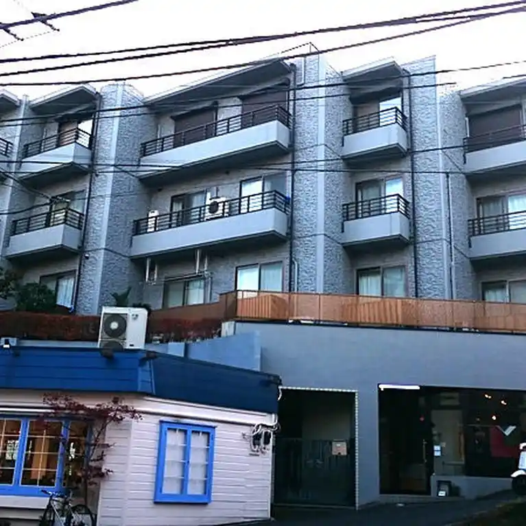 アビタシオン1