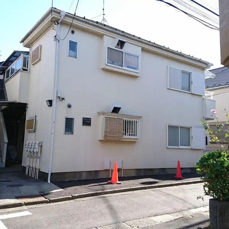 ファミールハイツ8