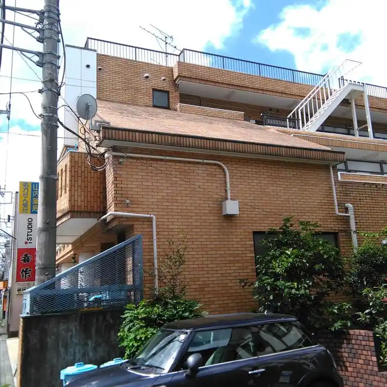 泉プラザ 外観