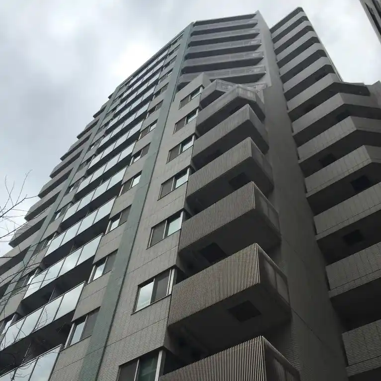 フォルム四谷外苑東