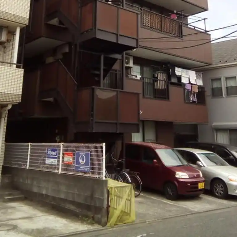 メゾンタカハシ