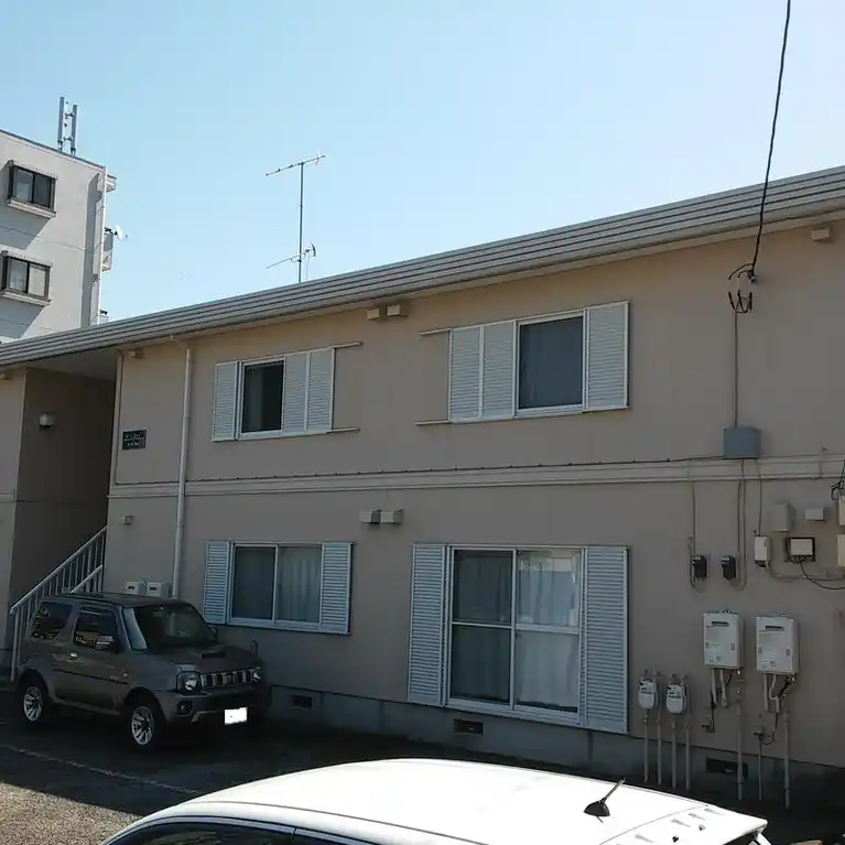 ラークパレス