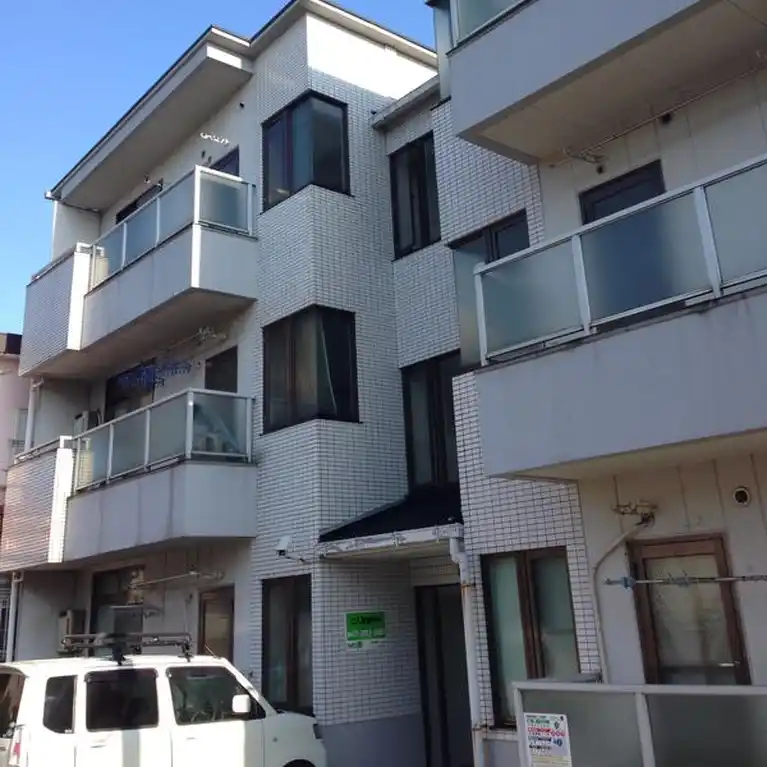 シャロンサトー 外観