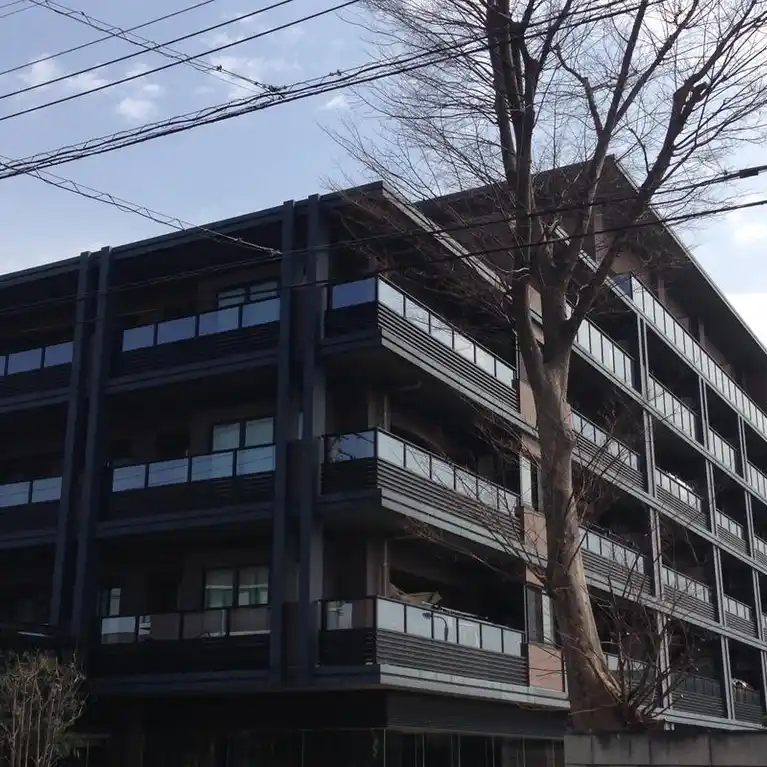 ライオンズ三鷹台 欅テラス