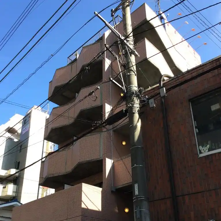 ウィングセイセキII 外観