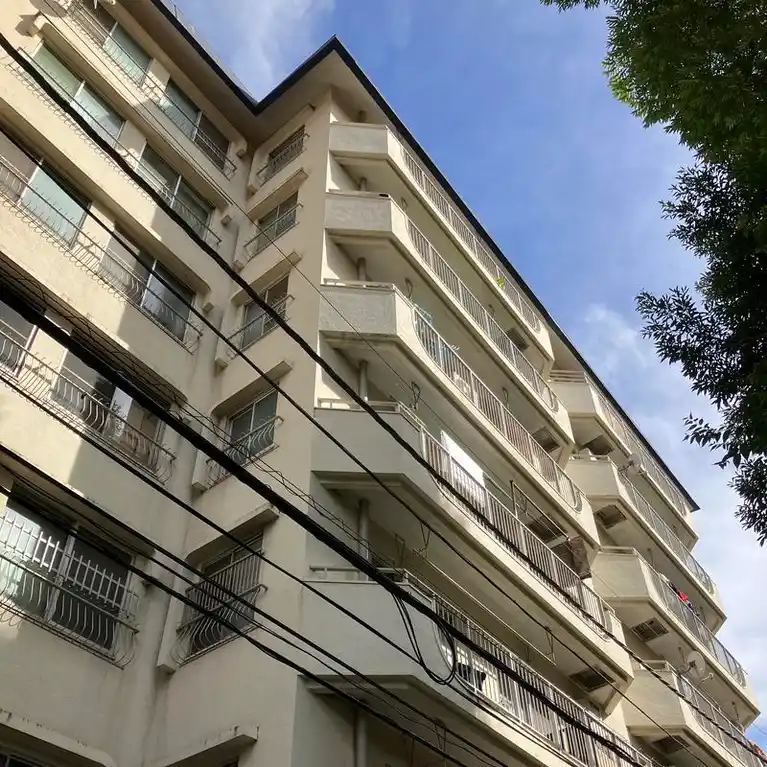 御苑コーポビアネーズ 外観